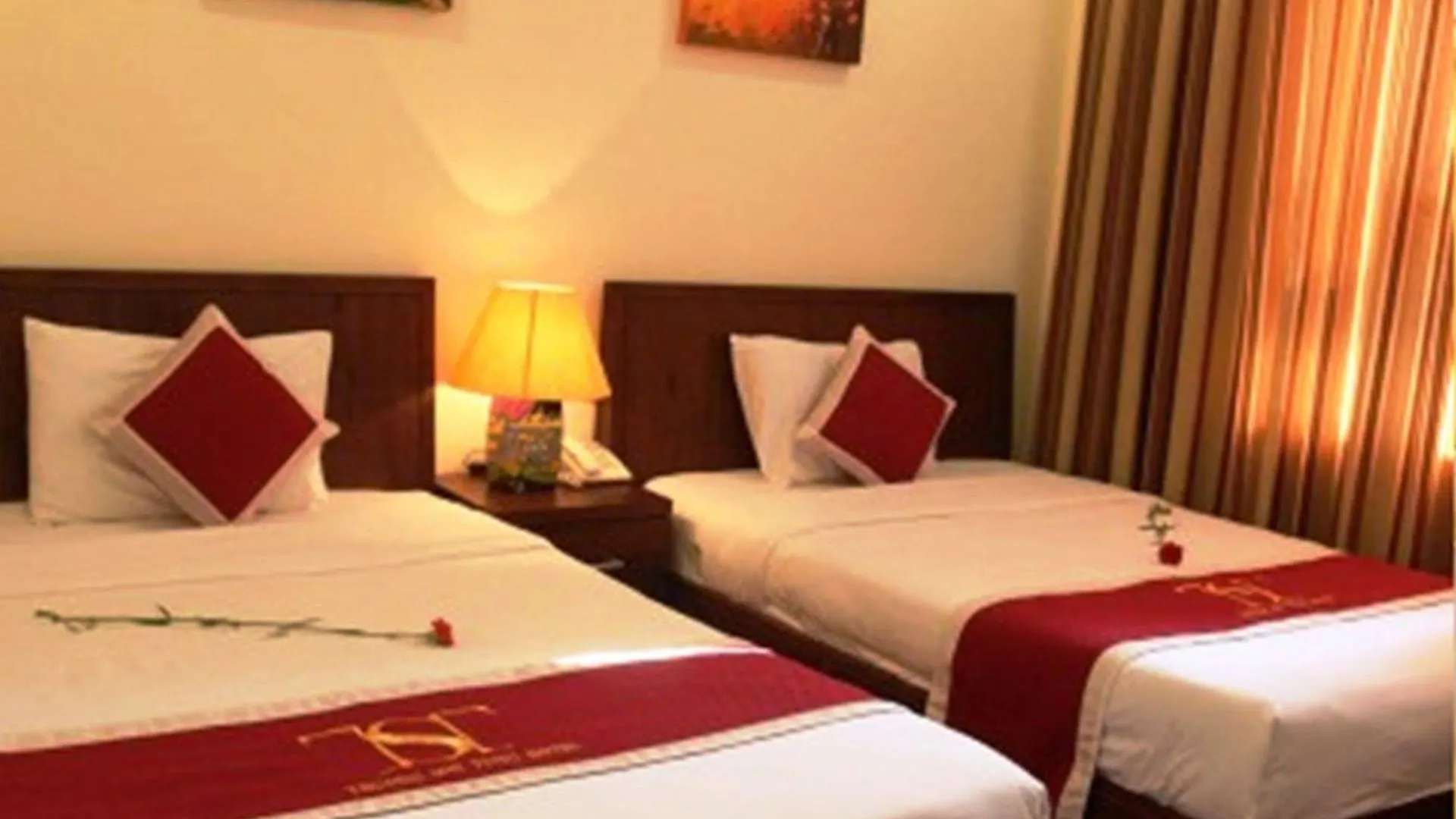 Truong Son Tung 2 Hotel Дананг