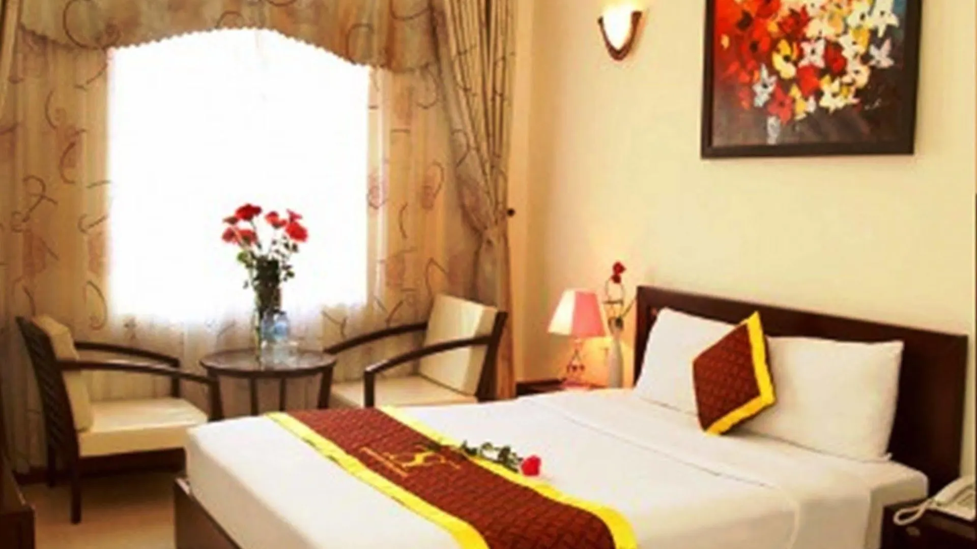 Truong Son Tung 2 Hotel Дананг