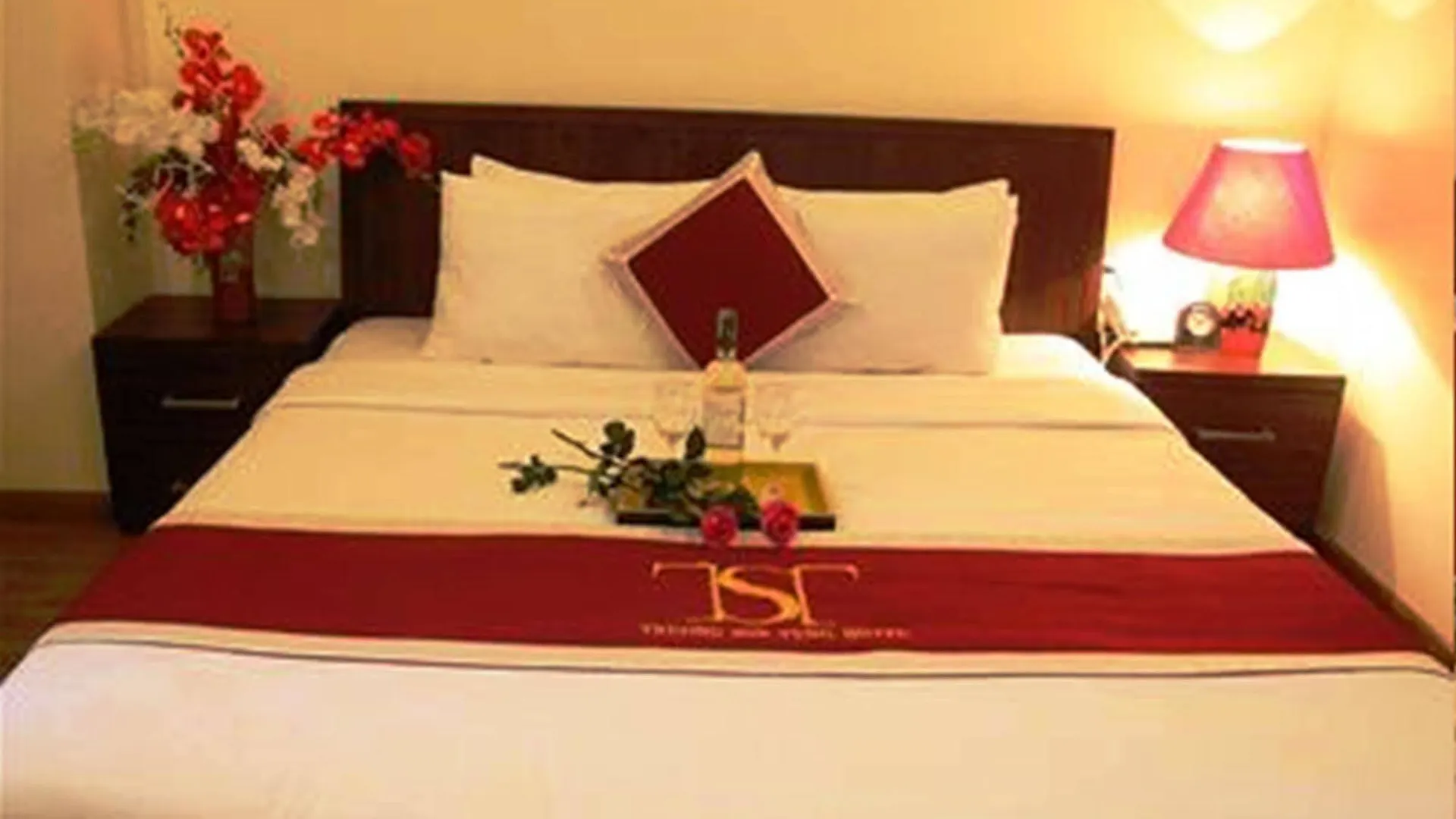 Truong Son Tung 2 Hotel Danang