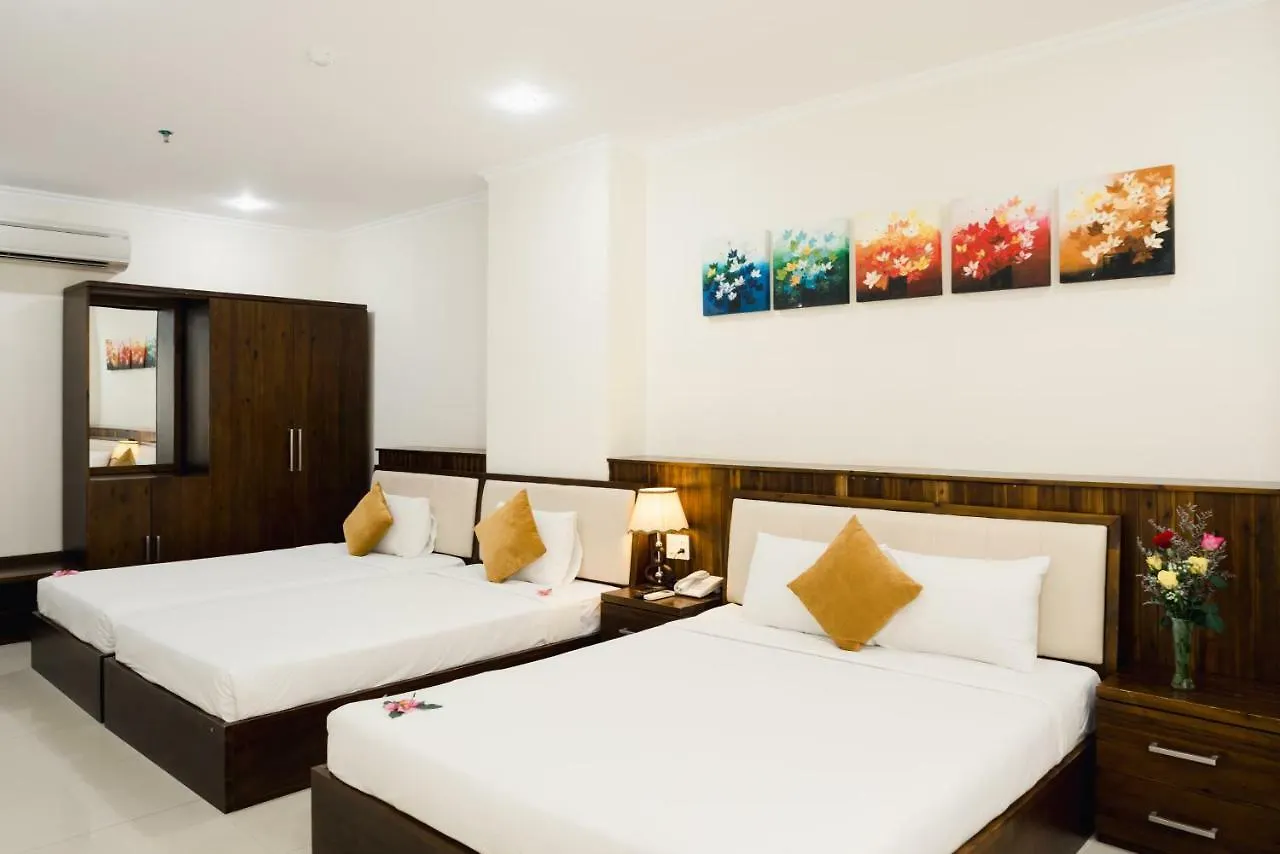Truong Son Tung 2 Hotel Danang 3*,