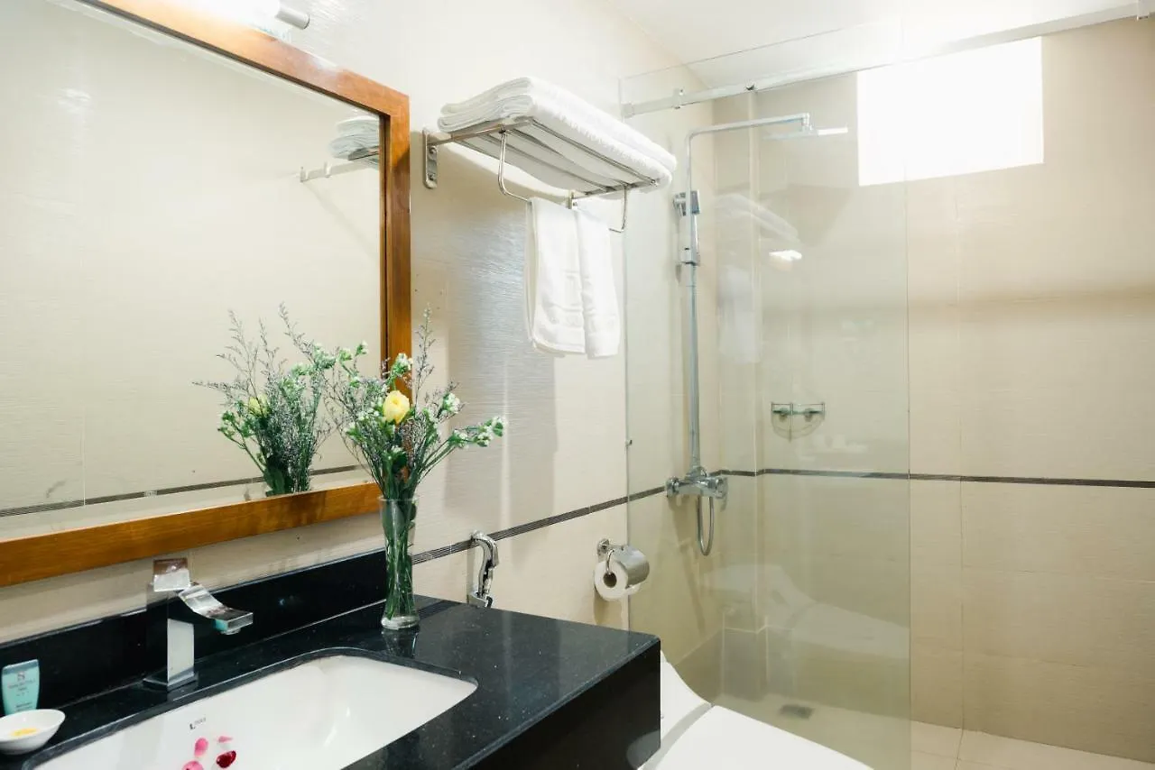 Truong Son Tung 2 Hotel Danang